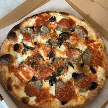 Meatball and olive pie