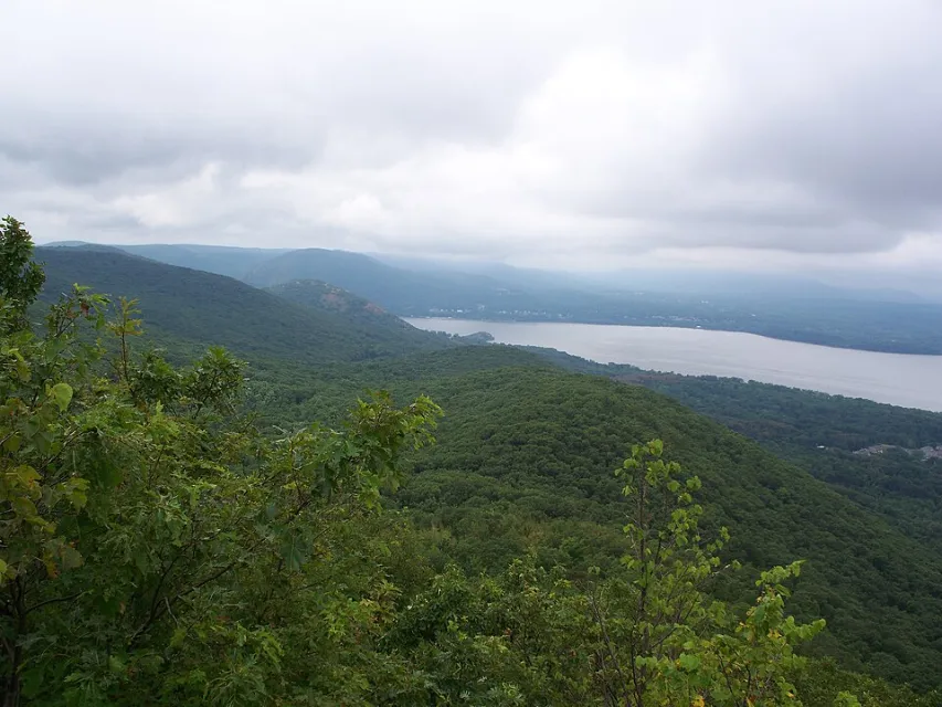 The Hudson Highlands and the river from the top of Mount Beacon